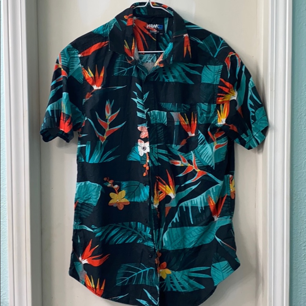 Tropical/ tourist shirt